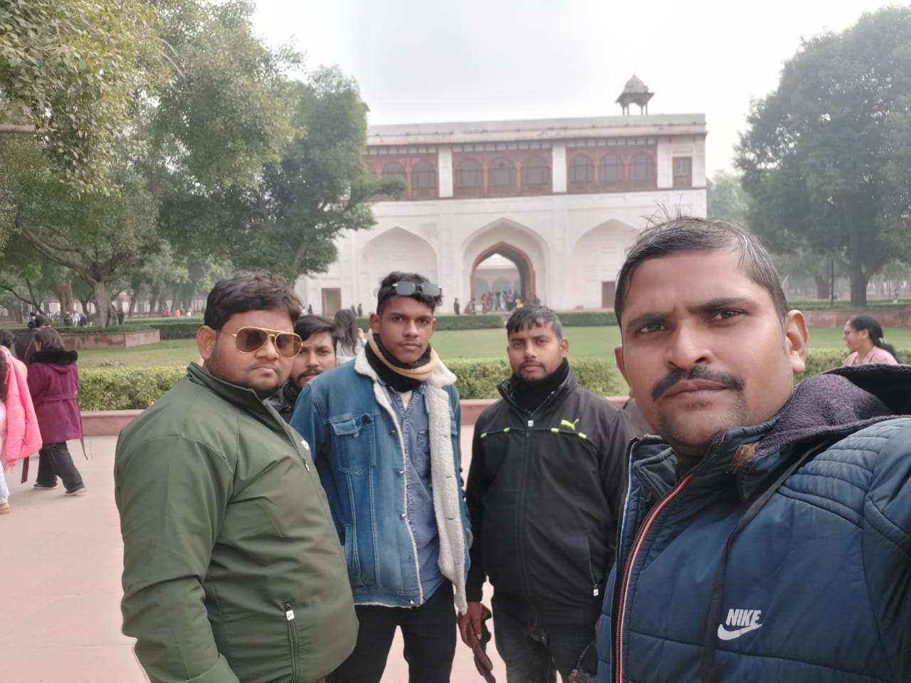 Mandav